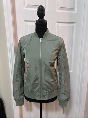 Levi's Women's Bomber Jacket in Sage